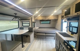 2023 BRAND NEW! Ultra light & easy-to-tow! Sleeps8