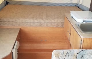 2010 Coachmen RV Clipper Sport 108ST