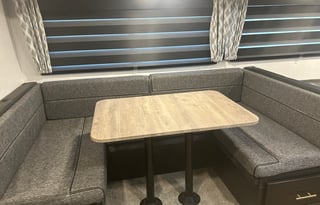 2022 Fully Loaded Cherokee Grey Wolf 26DBH-L