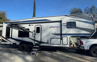 2021 Genesis Supreme Vortex 2916V