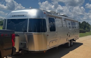 2024 Airstream RV Classic 33FB Twin