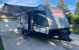 2018 Dutchmen RV Coleman Lantern Series 244BHWE