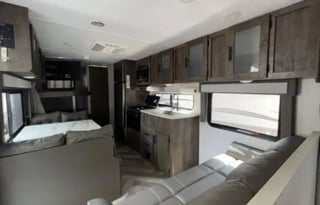 Family Friendly Camper | Delivery & Set-Up