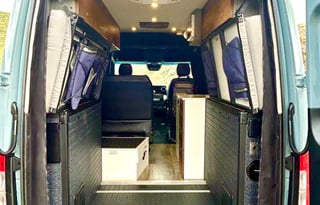 Storyteller Overland 4x4 Stealth Mode