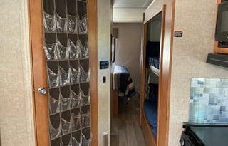 2019 Winnebago Minnie Winnie 31G Bunk Beds
