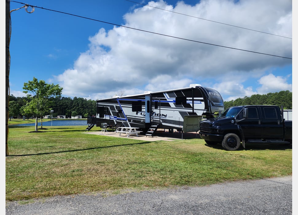 Toy Hauler rentals in Dawsonville