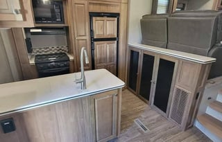 Flagstaff Escape Suite - UPMI1891