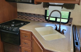 2014 Thor Motor Coach Four Winds Super C 33SW