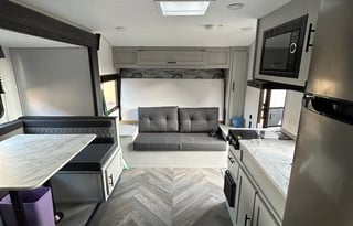 2022 Salem FSX Platinum