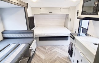 2022 Salem FSX Platinum - SUV Towable