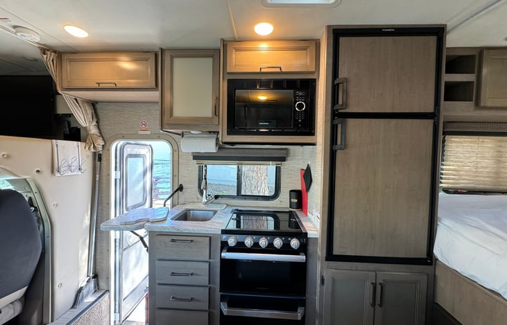 Your own personal kitchen, save money while on the road, bring your own food and refreshments and make your own meals.