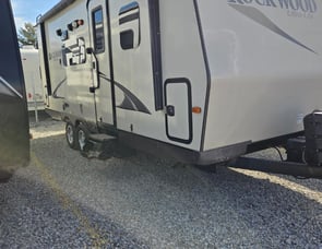 Forest River RV Rockwood Ultra Lite 2304S