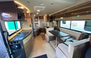 Mercedes Sprinter Navion - GREAT for exploring!