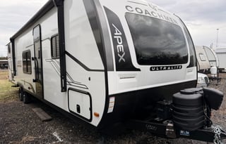 Family Adventure Camper – Apex 300BHS Bunkhouse RV