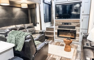 Keystone RV Fuzion 429