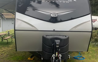 2021 25' Keystone Cougar, like new!