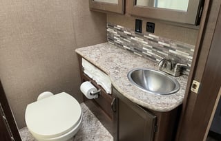 2019 Thor Motor Coach Four Winds 28Z