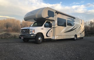 2017 Thor Motor Coach Chateau 31L