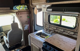 2015 Coachmen RV Freelander 21QB  Ford 350