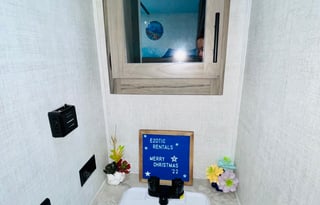 2022 Gulf Stream Coach Ameri lite 248BH