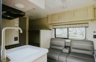 2023 Coachmen RV Catalina Summit Series 7 164BHX
