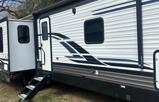 Happy Camper Hideaway