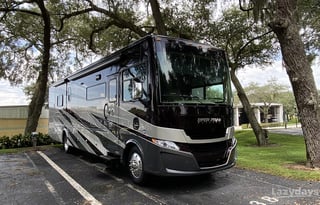 Best Class A Gas Luxury Motorhome-Family Vacation