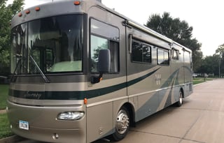 04 Winnebago Journey (A great rolling vacation)