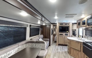 2019 2 Bedroom Jayco Ultra Light