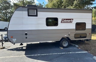 Your cozy getaway trailer!