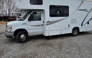 Thor Majestic 23a Moab - Unlimited Miles