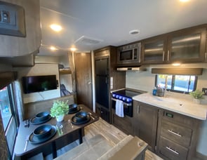 Forest River RV Cherokee Grey Wolf 26DJSE