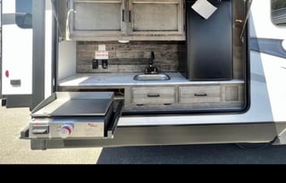 STUNNING 37’ Travel Trailer - Vacation on wheels!