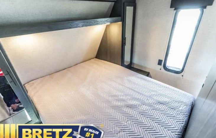 Master bedroom-Queen bed with memory foam and shelves in the closets