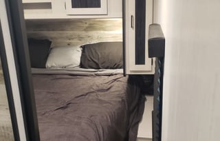 M26 Mallard RV rental pet and kid friendly