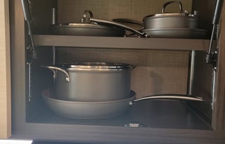 "Glam like New" 2021 Thor Axis. Free Parking