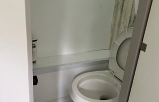 Pet friendly extremely light and cute camper