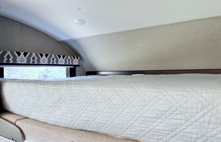 this is a very comfortable bunk with a nice thick memory foam pad and matress.