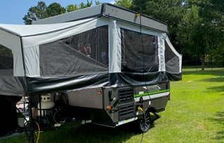 Cozy Pop-Up Camper — We Deliver & Set-Up!