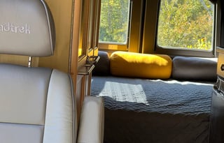 2006 Roadtrek Adventurous RS