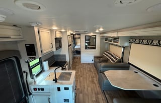BIG COMFY 2021 Jayco Greyhawk 30Z-Sleeps 6
