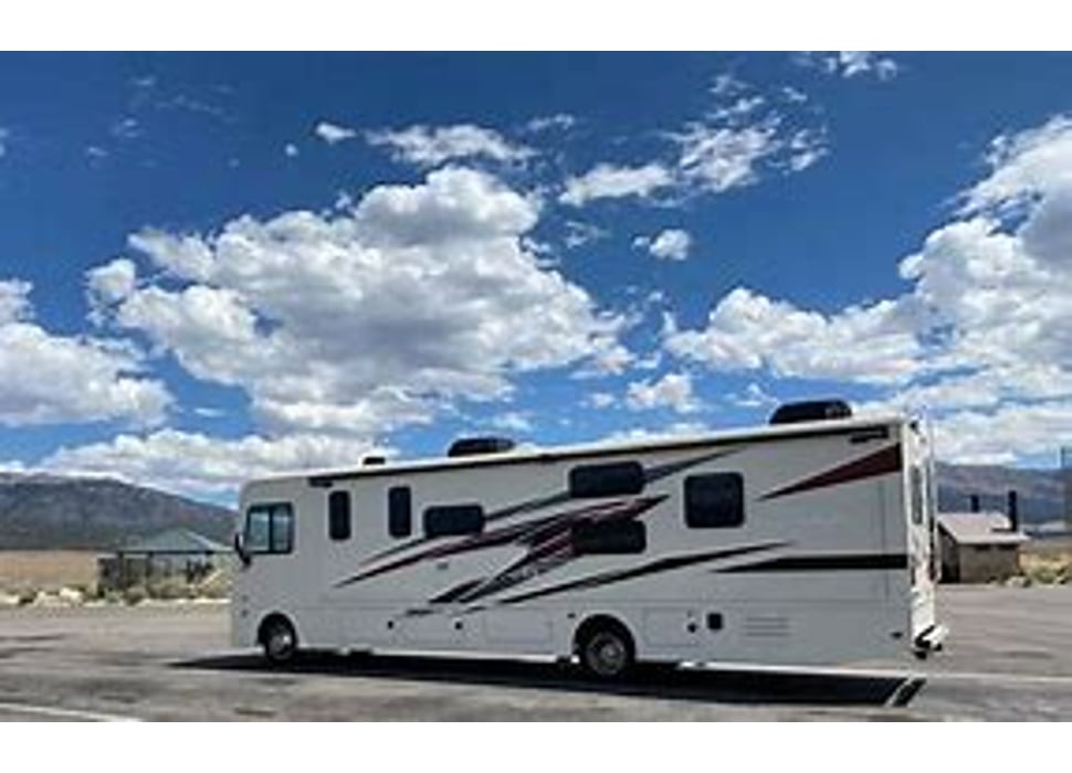 Class A Motor Home rentals in Edwardsville