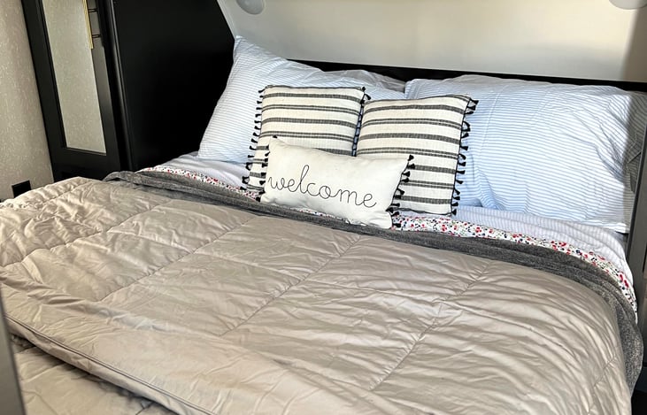 Queen Size Bed with Linens