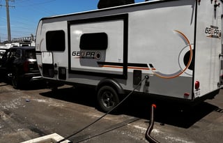 2022 GeoPro 19ft / Sleeps 4 / Lightweight / Irvine