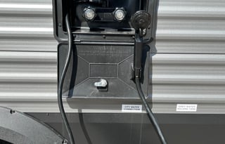 Family and Pet friendly!!  Sleeps up to 8!