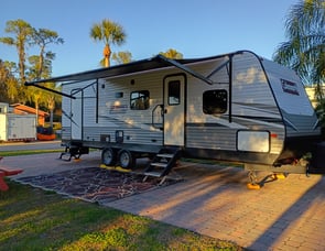 Dutchmen RV Coleman Lantern Series 263BH