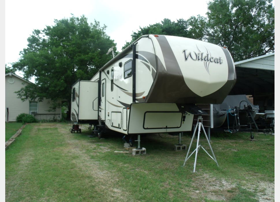 Fifth Wheel rentals in Kemp