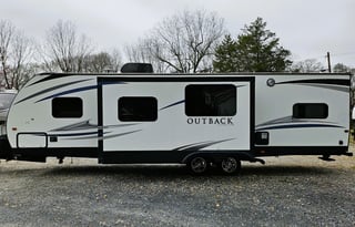 Keystone Outback with bunkhouse room!