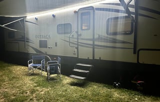 Unique 2 Bedroom Keystone Outback Ultra Lite