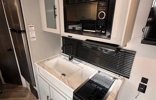 Forest River Wildwood – Sleeps 7!